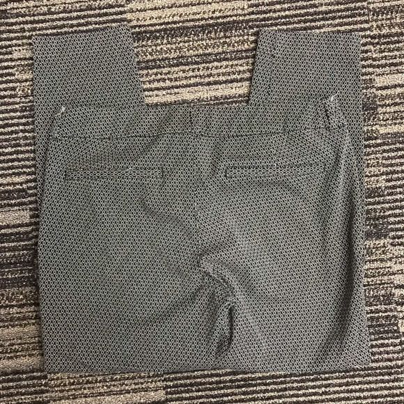 Mid-rise pixie pants - Picture 5 of 5